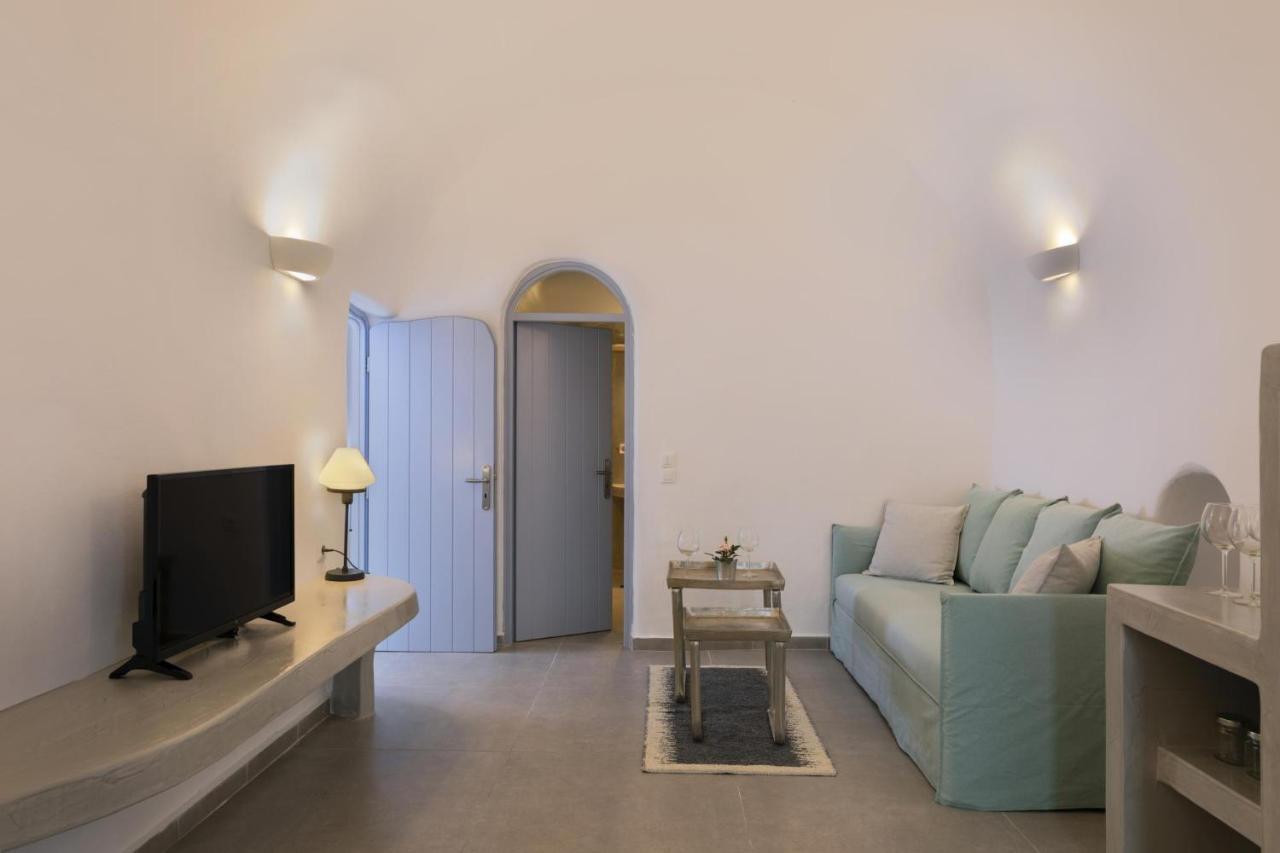 Ammoudi Sunset Cave Santorini Apartment Oia  Bagian luar foto